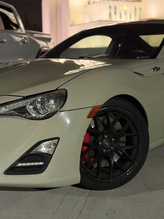 2016 Scion FR-S - Image 9 of 19