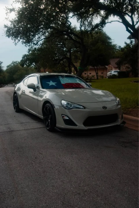 2016 Scion FR-S - Image 4 of 12