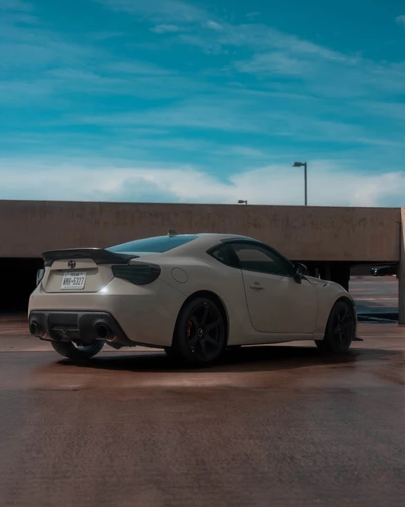 2016 Scion FR-S - Image 3 of 12