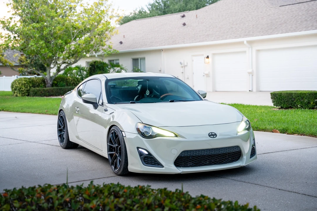 2016 Scion FR-S - Image 15 of 31