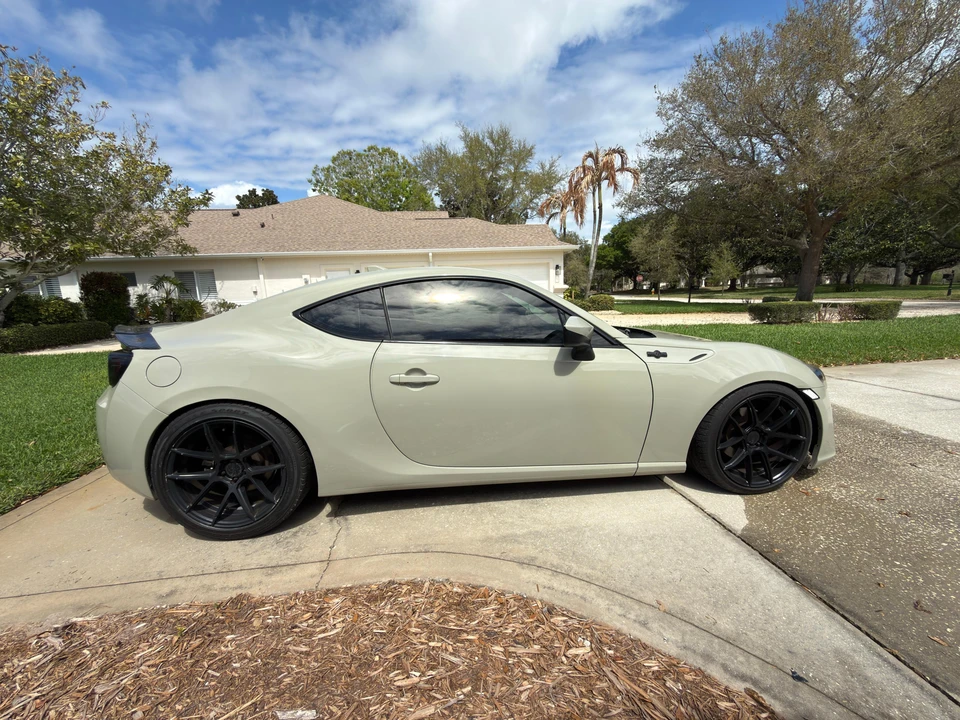 2016 Scion FR-S - Image 25 of 31