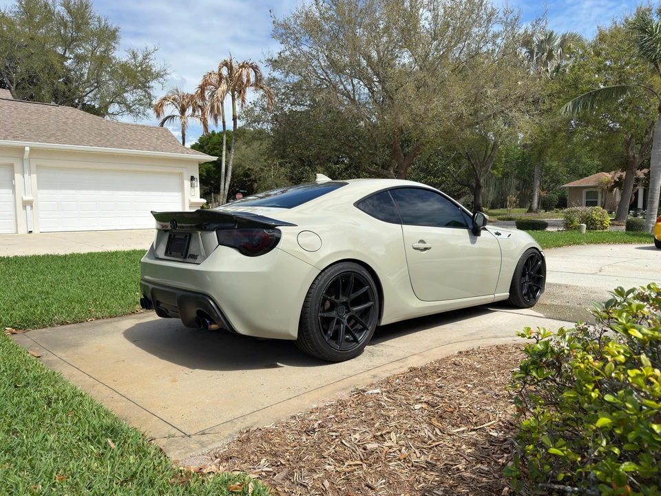 2016 Scion FR-S - Image 24 of 31