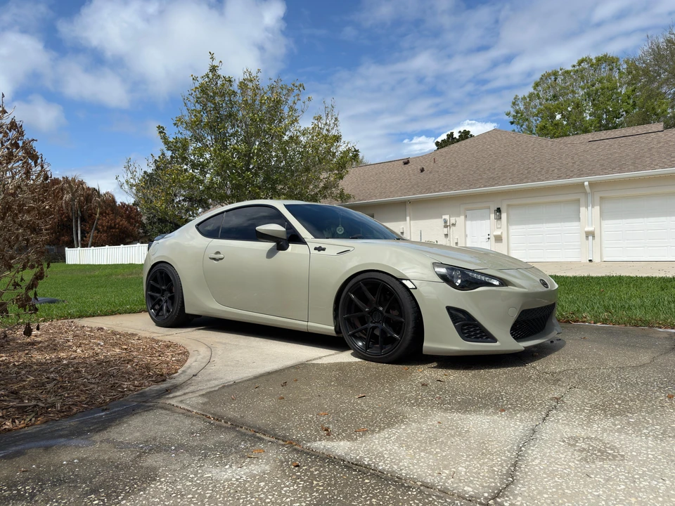 2016 Scion FR-S - Image 26 of 31