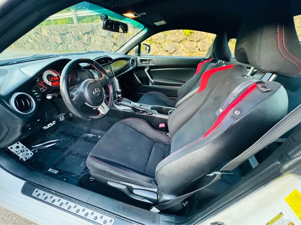 2016 Scion FR-S - Image 7 of 13