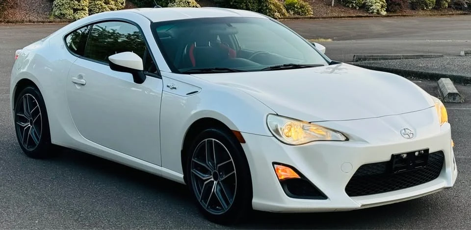 2016 Scion FR-S - Image 5 of 13