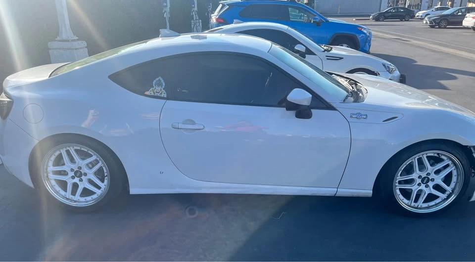 2016 Scion FR-S - Image 4 of 4