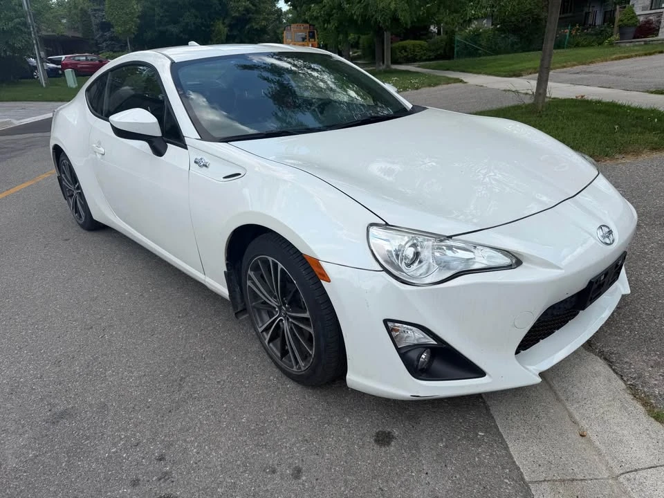 2016 Scion FR-S - Image 3 of 8