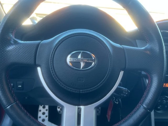 2016 Scion FR-S - Image 14 of 18