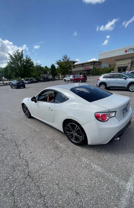 2016 Scion FR-S - Image 2 of 2