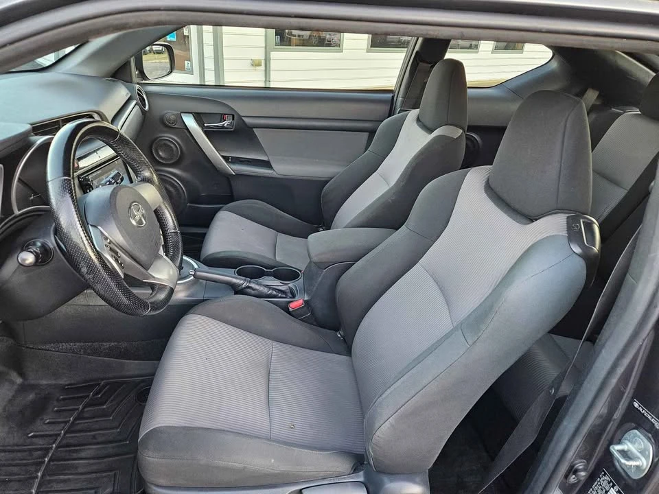 2016 Scion tC - Image 10 of 19