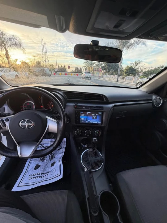 2016 Scion tC - Image 5 of 8