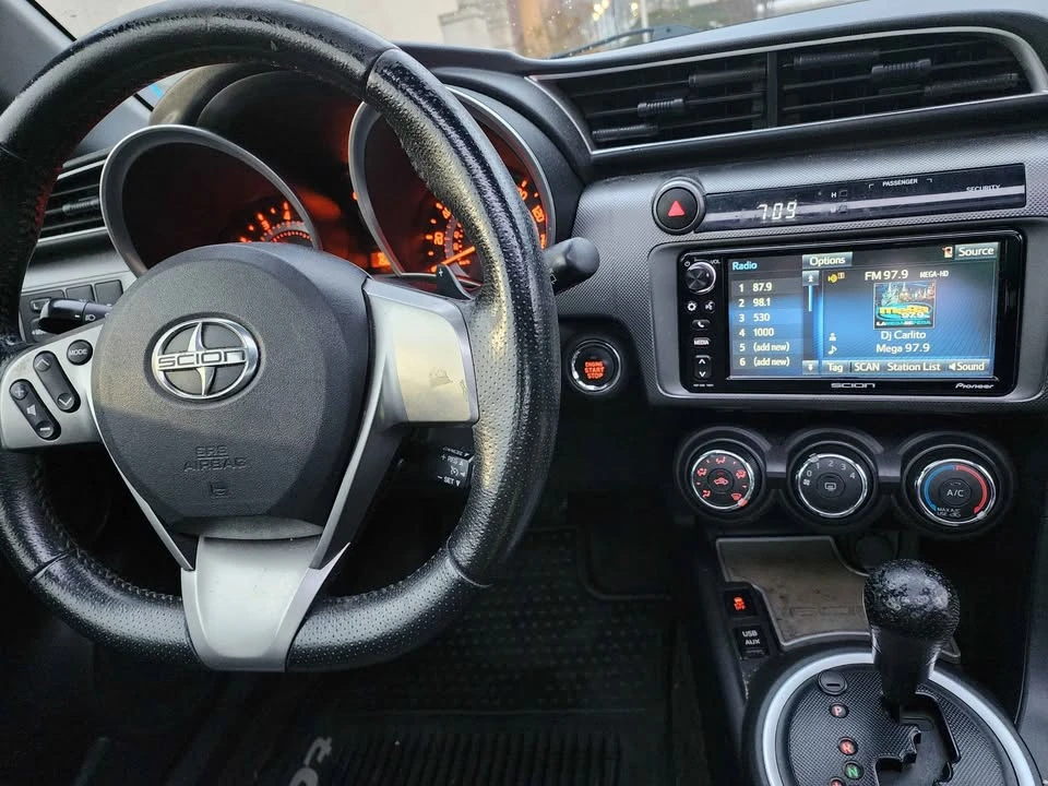 2016 Scion tC - Image 4 of 7