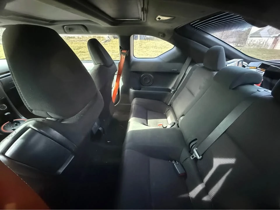 2016 Scion tC - Image 7 of 7