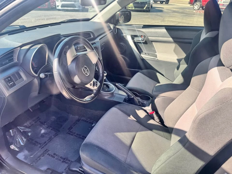 2016 Scion tC - Image 8 of 9