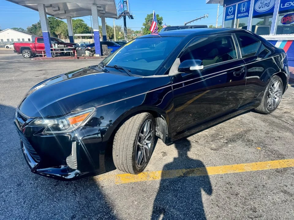 2016 Scion tC - Image 4 of 9