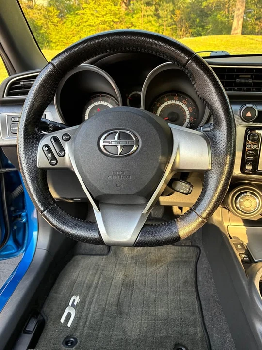 2016 Scion tC - Image 4 of 7