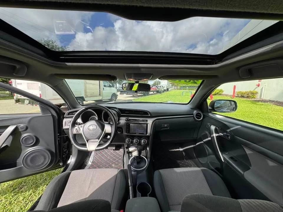 2016 Scion tC - Image 9 of 14