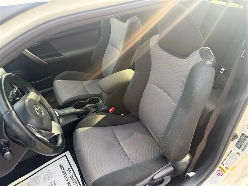 2016 Scion tC - Image 11 of 20