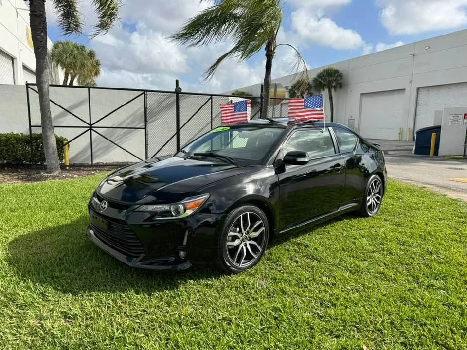2016 Scion tC - Image 2 of 14