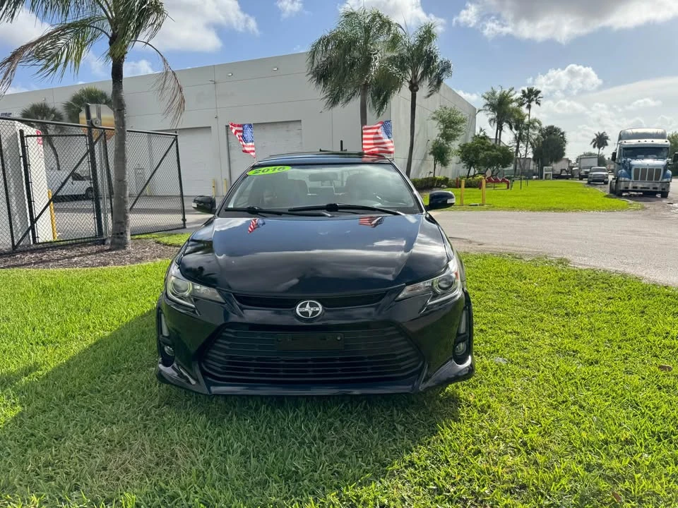 2016 Scion tC - Image 5 of 14