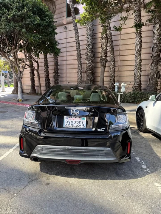 2016 Scion tC - Image 5 of 15