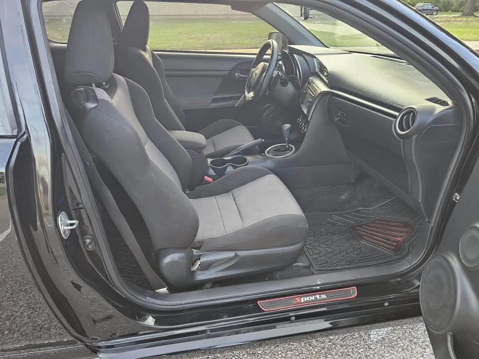 2016 Scion tC - Image 8 of 20
