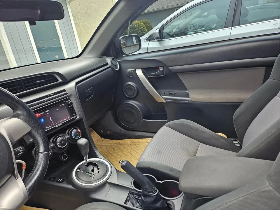 2016 Scion tC - Image 9 of 10
