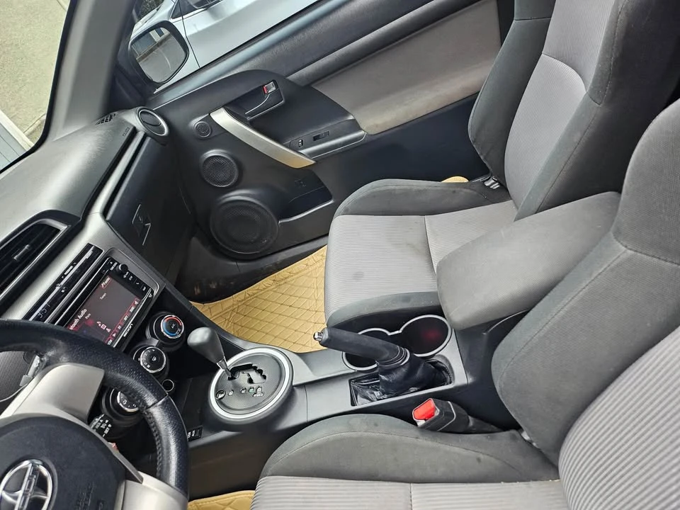 2016 Scion tC - Image 10 of 10