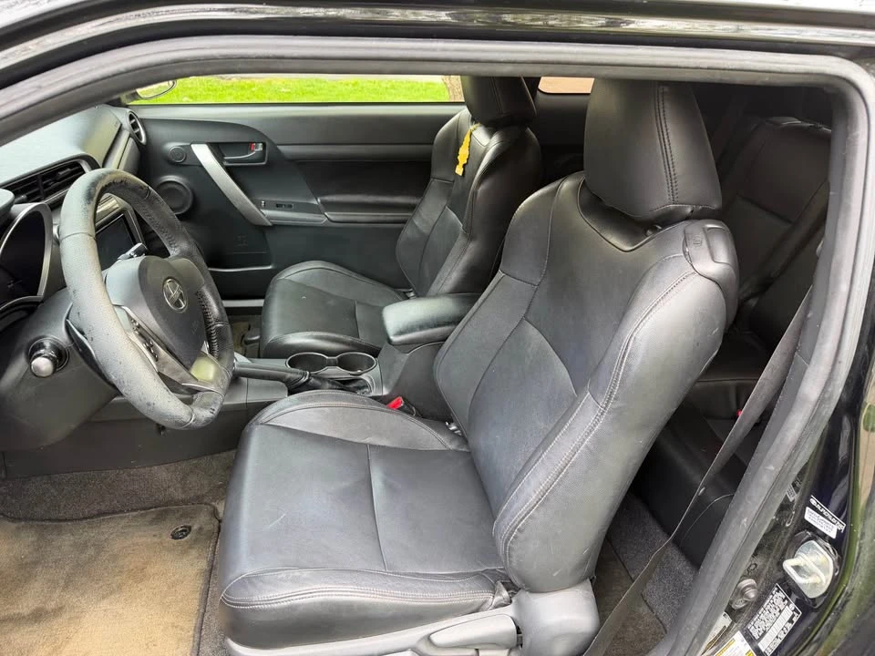 2016 Scion tC - Image 6 of 6