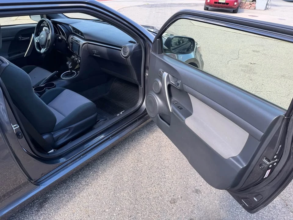 2016 Scion tC - Image 7 of 15