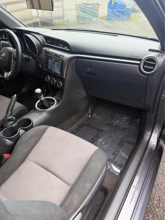 2016 Scion tC - Image 7 of 10