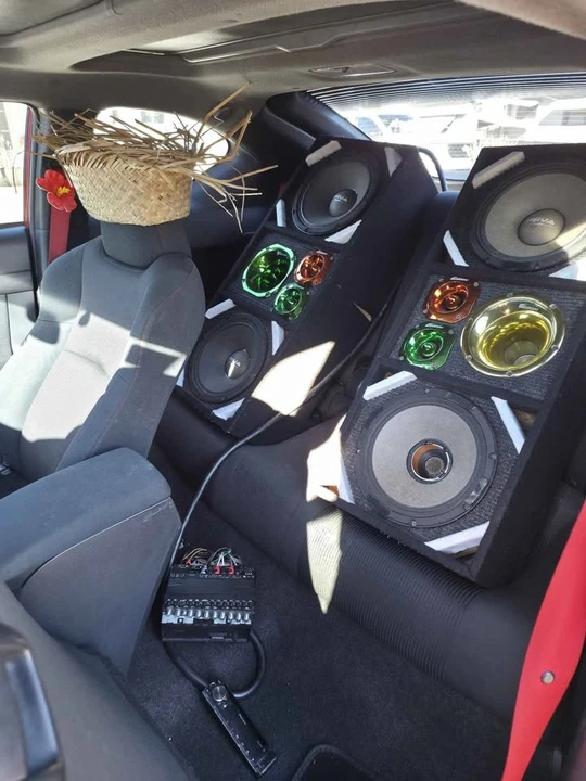 2016 Scion tC - Image 5 of 6