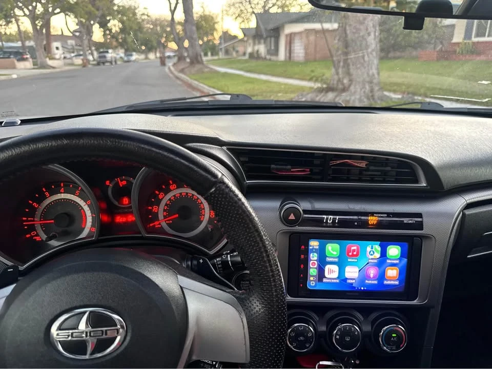 2016 Scion tC - Image 9 of 14