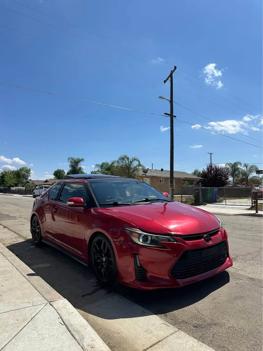 2016 Scion tC - Image 4 of 10