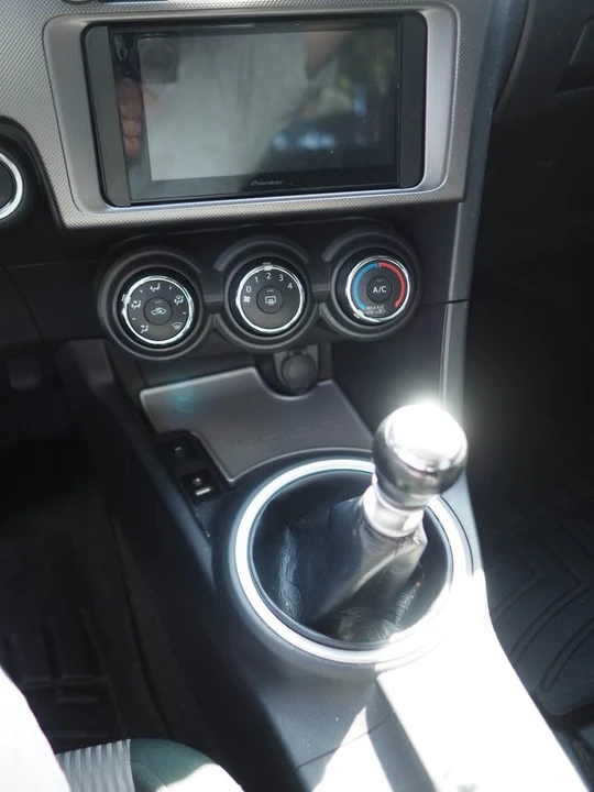2016 Scion tC - Image 11 of 20