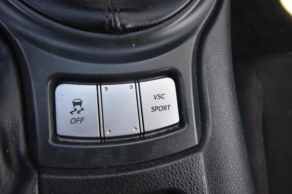2016 Scion FR-S - Image 12 of 13