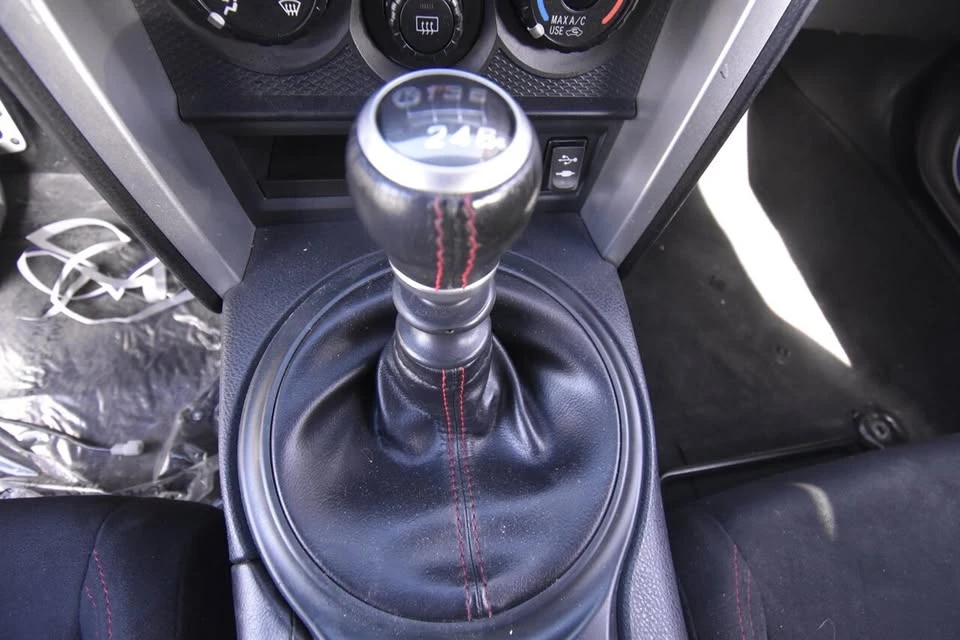 2016 Scion FR-S - Image 10 of 13