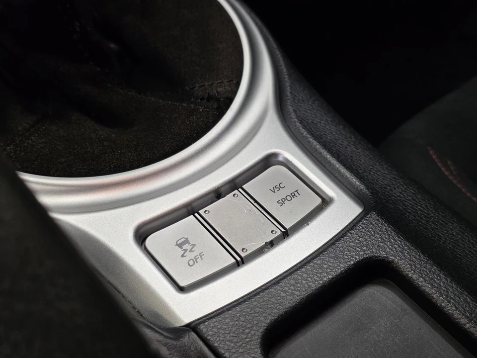 2016 Scion FR-S - Image 27 of 31