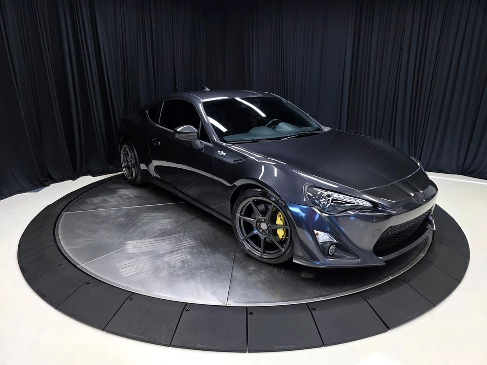 2016 Scion FR-S - Image 16 of 31