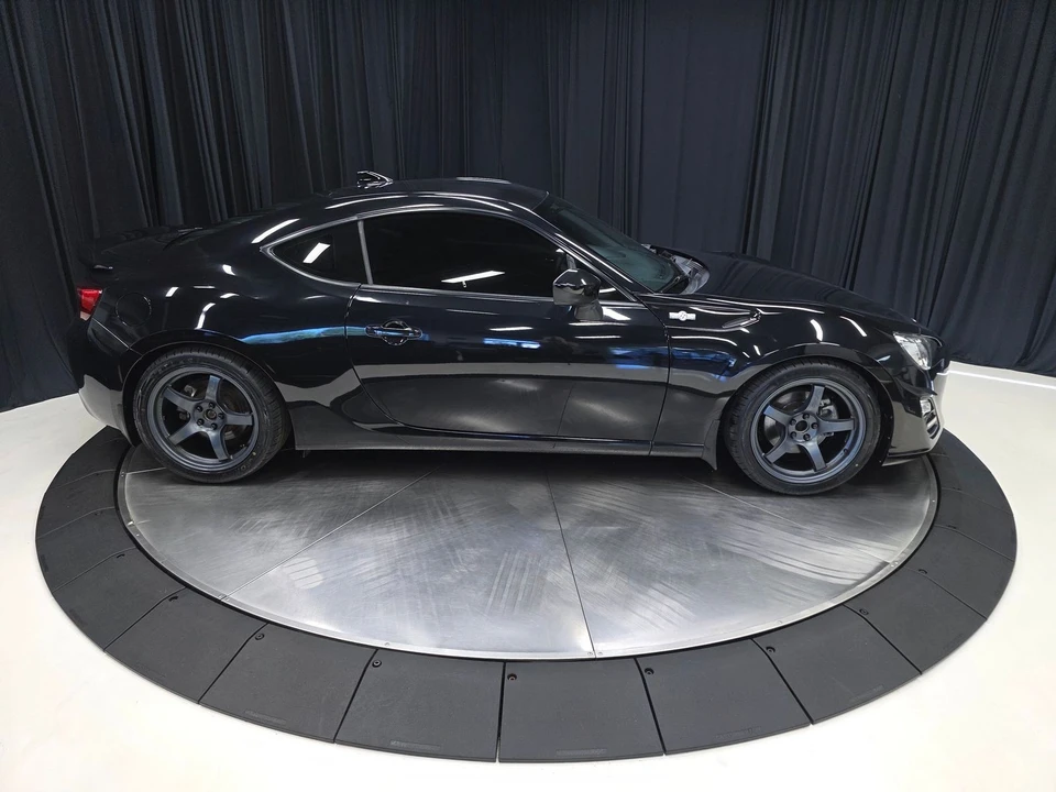 2016 Scion FR-S - Image 14 of 31