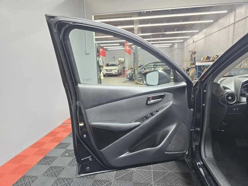 2016 Scion iA - Image 11 of 12