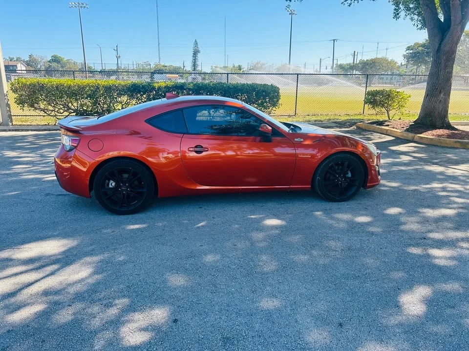2016 Scion FR-S - Image 6 of 10