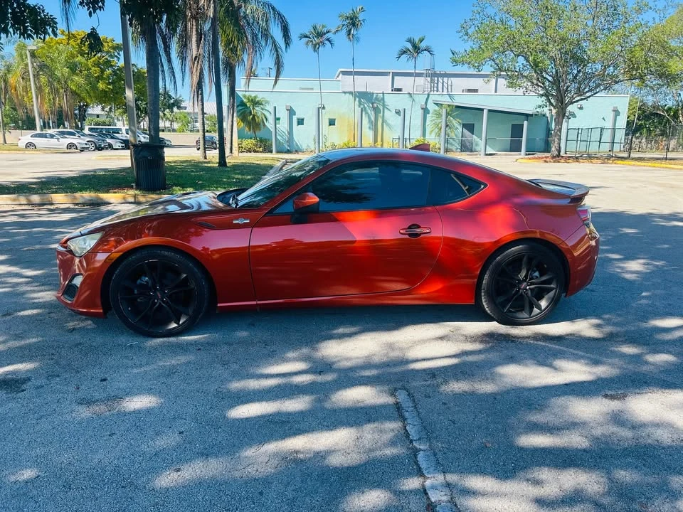 2016 Scion FR-S - Image 2 of 10