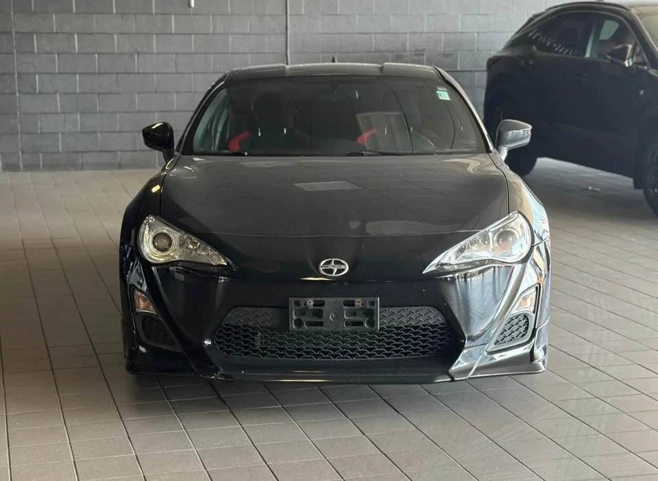 2016 Scion FR-S - Image 2 of 8