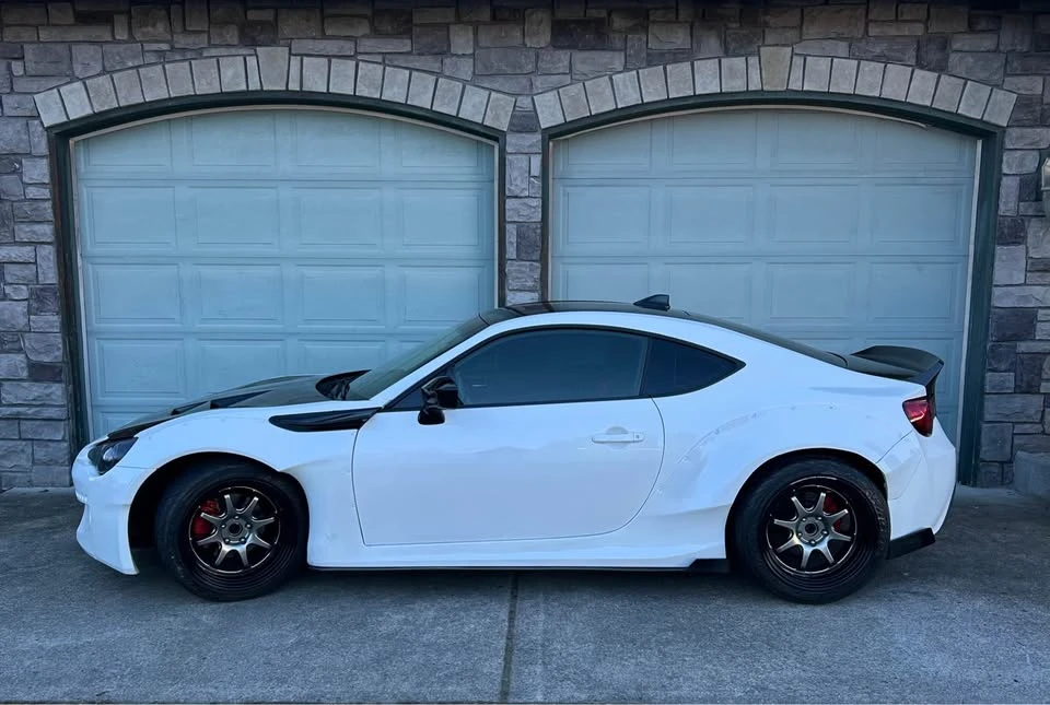 2016 Scion FR-S - Image 5 of 11