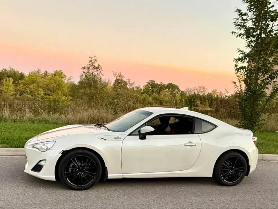 2016 Scion FR-S - Image 3 of 7