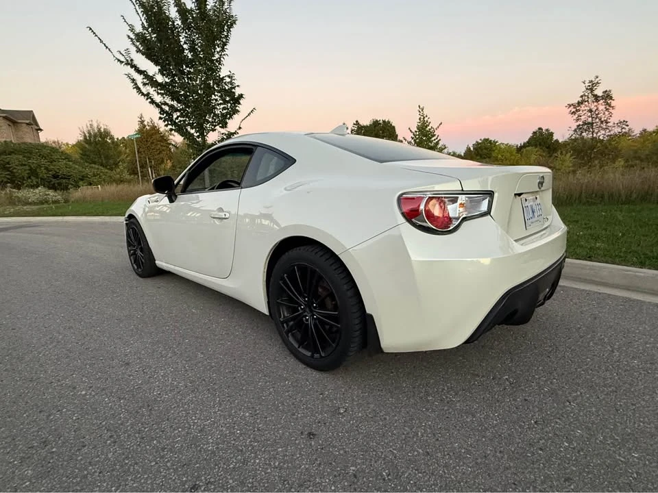 2016 Scion FR-S - Image 3 of 3