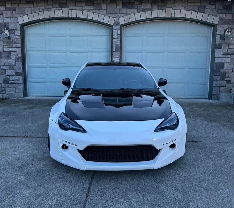 2016 Scion FR-S - Image 3 of 11