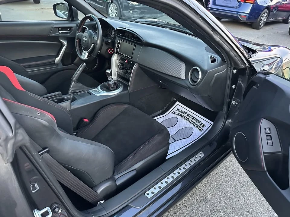 2016 Scion FR-S - Image 13 of 17