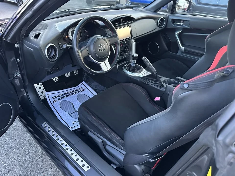 2016 Scion FR-S - Image 7 of 17